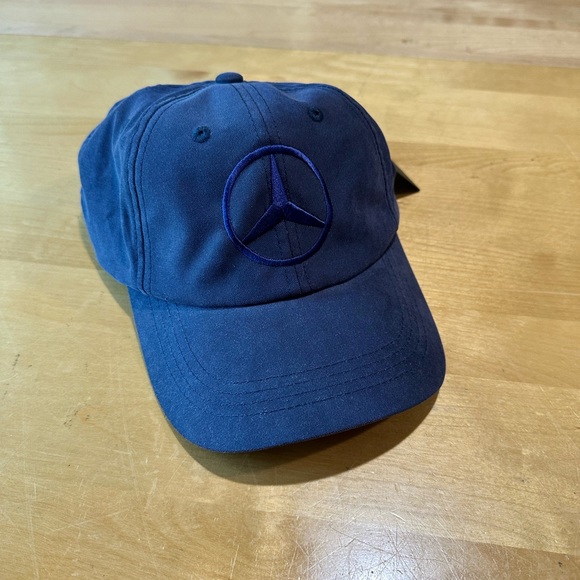 NWT! Mercedes-Benz Sueded Cap Navy - Picture 3 of 10
